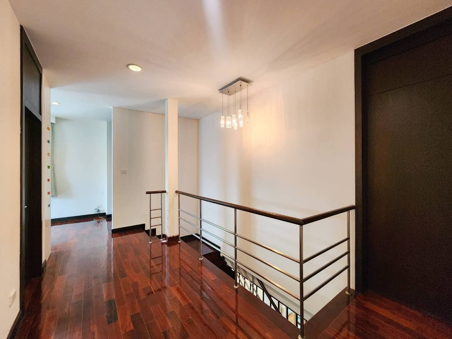 3 卧室 独立房屋 出租 在  - Image 26