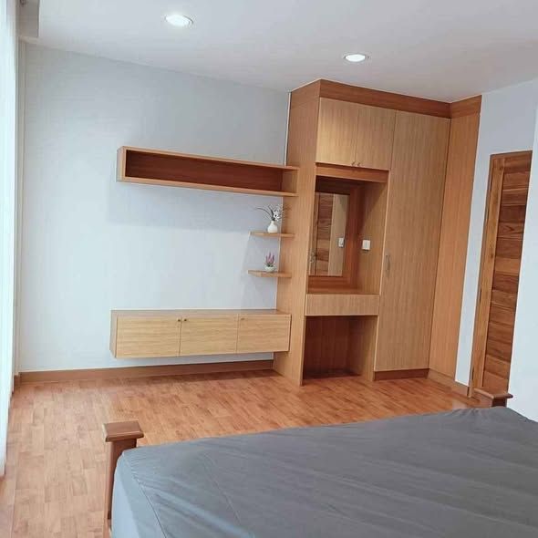 Baan Klang Muang S-Sense Onnuch-Wongwan - Image 3