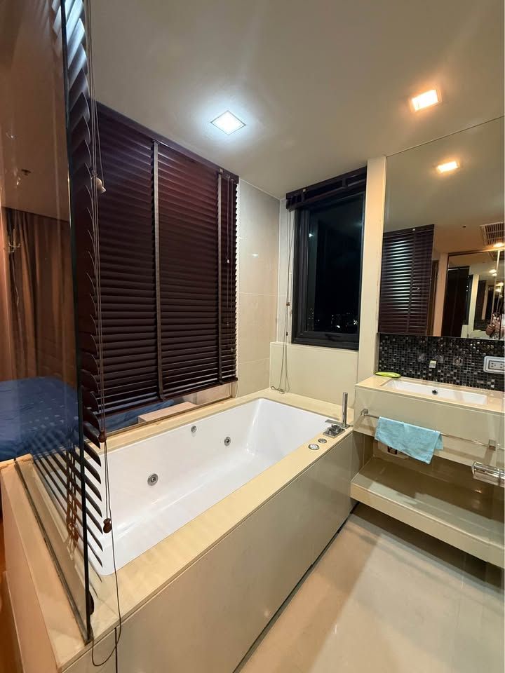 uploads/224782b1-cf00-4933-b11b-a670474fdf77/70dd8ac6-be41-43ed-bfc9-26084983bc96