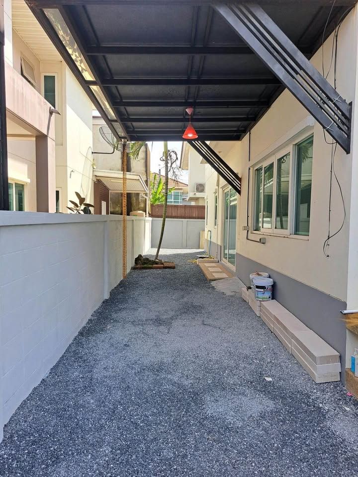 4 卧室 独立房屋 出租 在  - Image 19