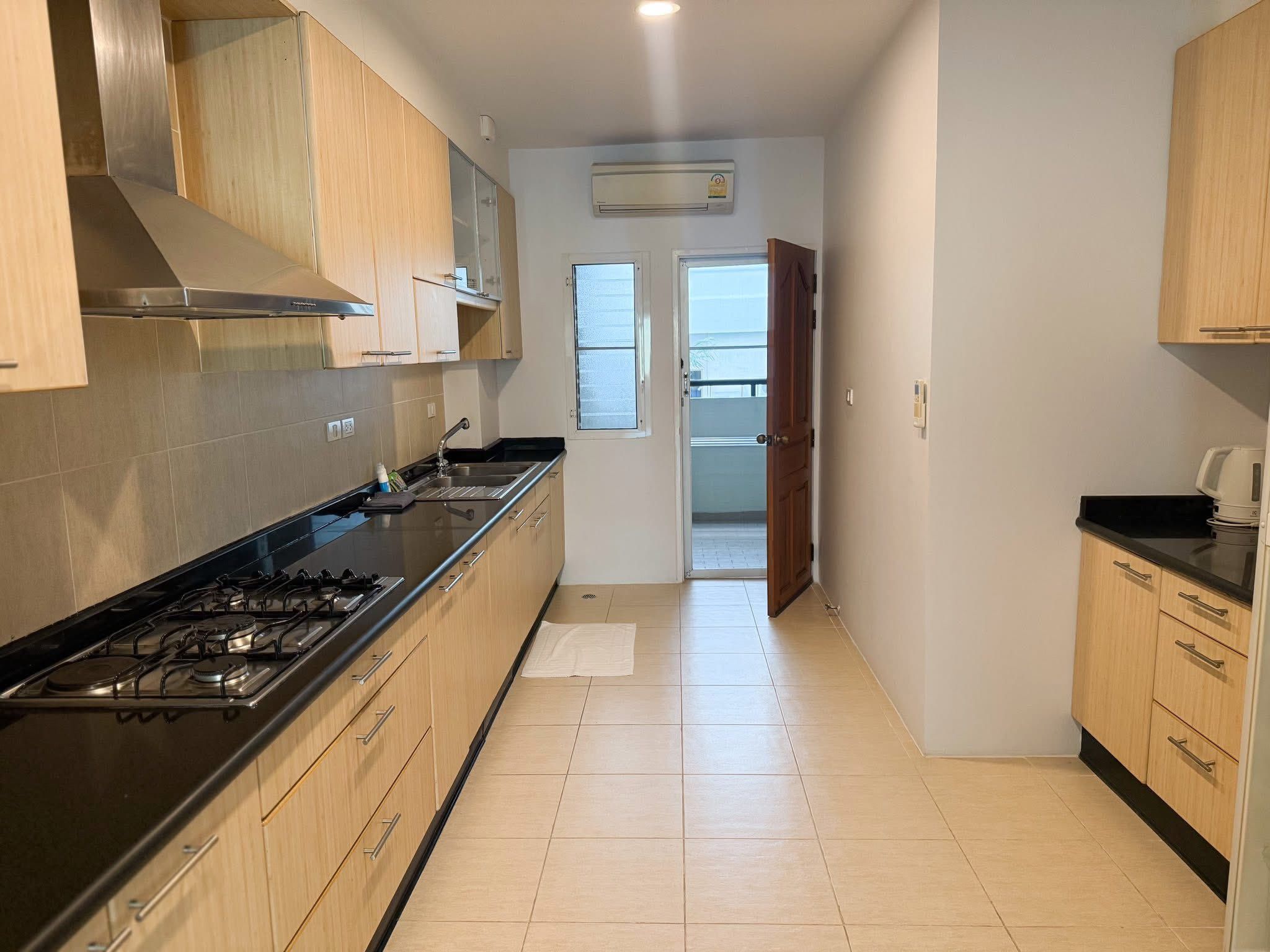 uploads/224782b1-cf00-4933-b11b-a670474fdf77/7392a9a3-f0aa-4c18-a4cd-e6ac7bed9293