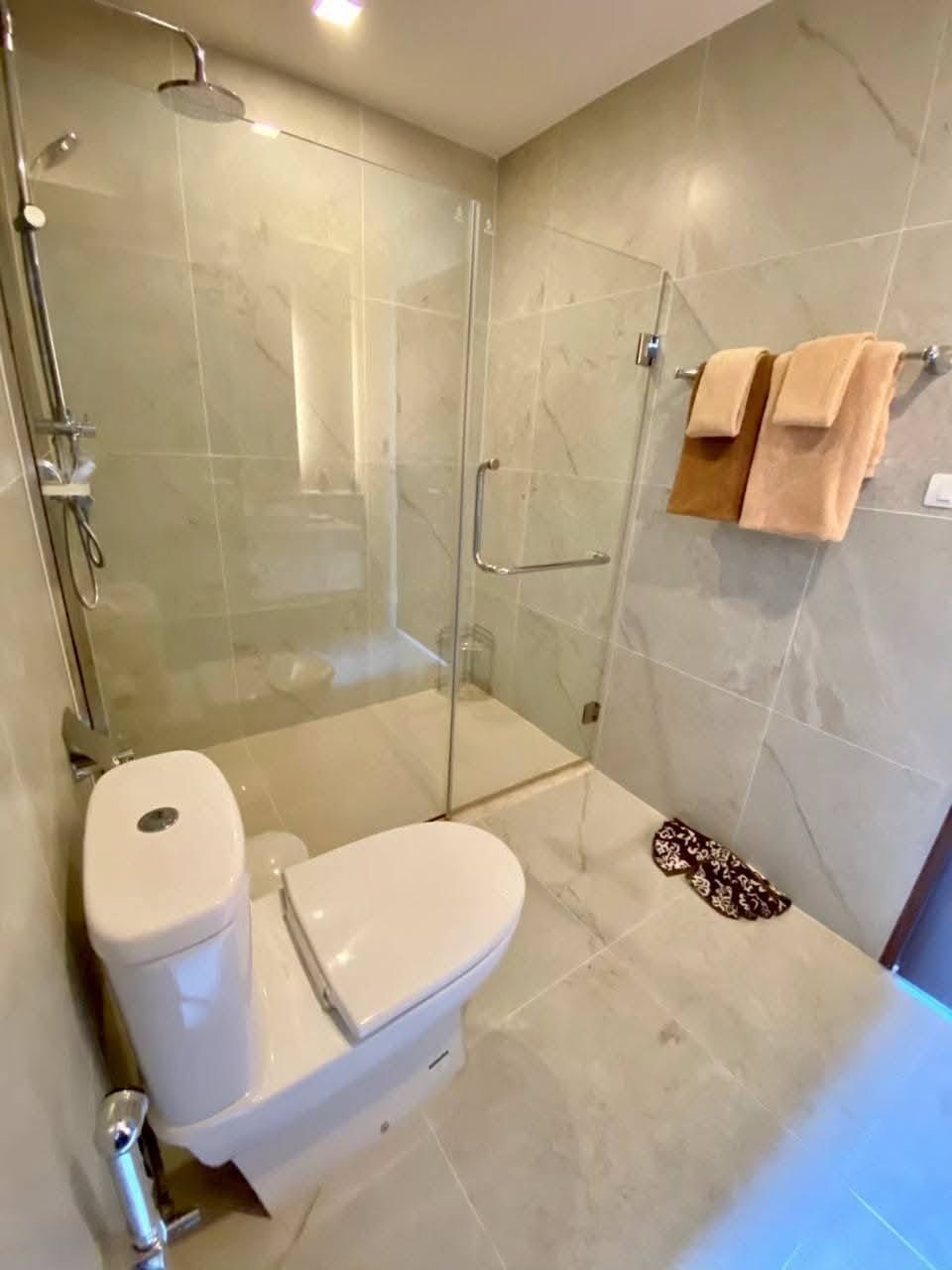 Astra Condo - Image 7