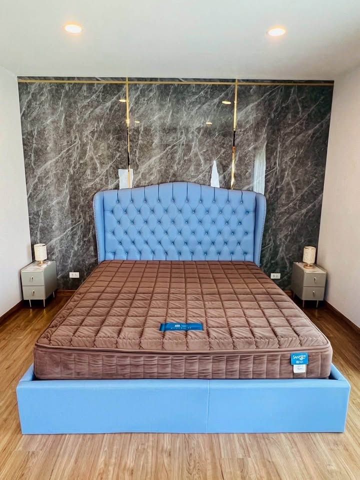 4 卧室 独立房屋 出租 在  - Image 10