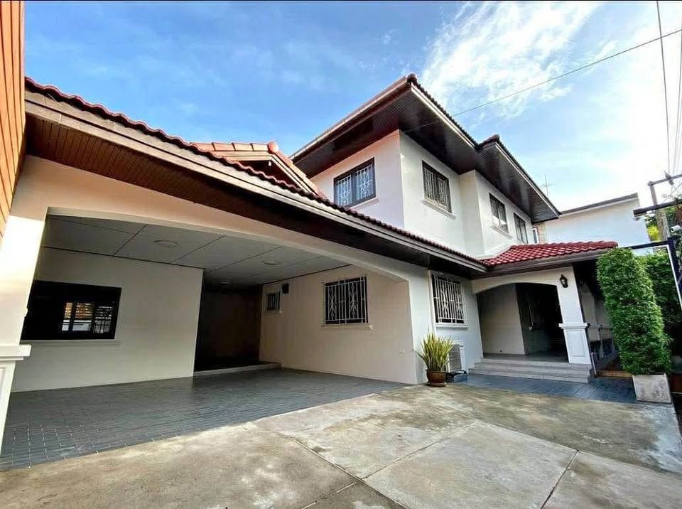 uploads/224782b1-cf00-4933-b11b-a670474fdf77/7734123f-8fc7-486d-abd8-bb1d8bb09338