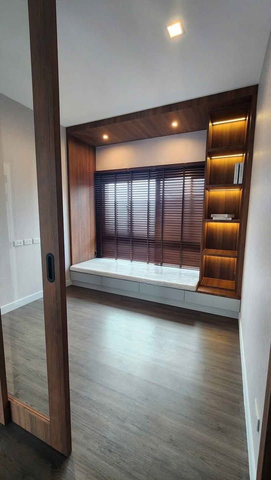 4 卧室 独立房屋 出租 在  - Image 4