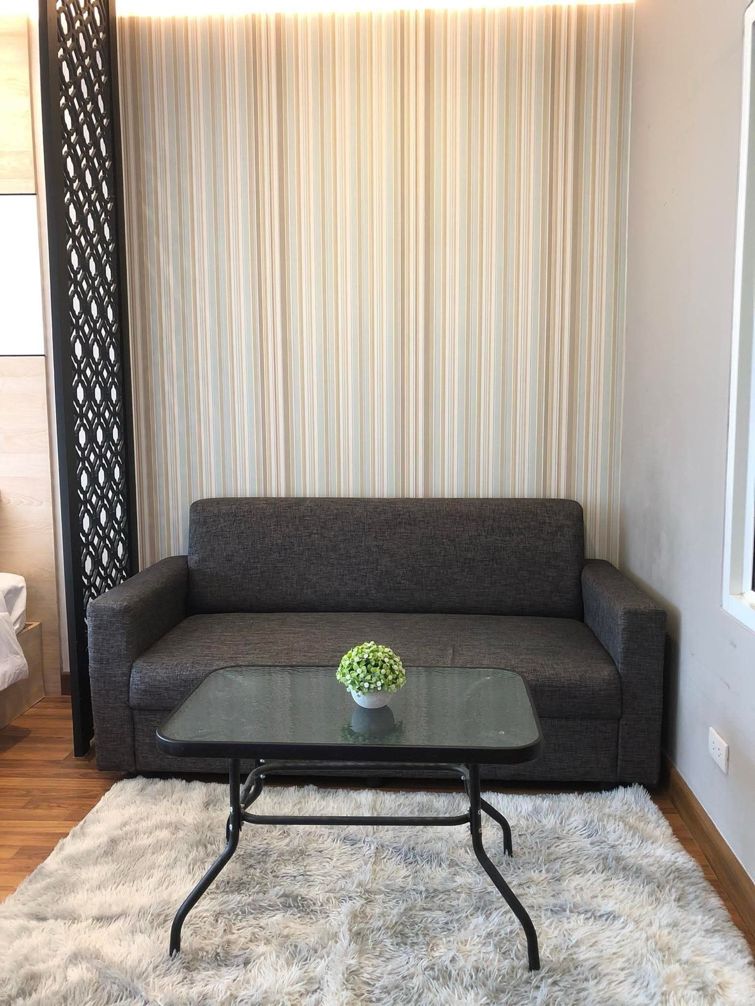 uploads/224782b1-cf00-4933-b11b-a670474fdf77/796e29e3-ddd4-4b1b-8d58-956b10fa01f8