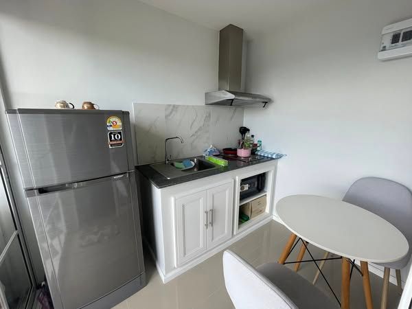 1 卧室 公寓 出租 在  - Image 10