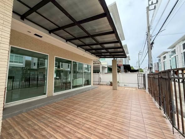 1 卧室 联排别墅 出租 在  - Image 16