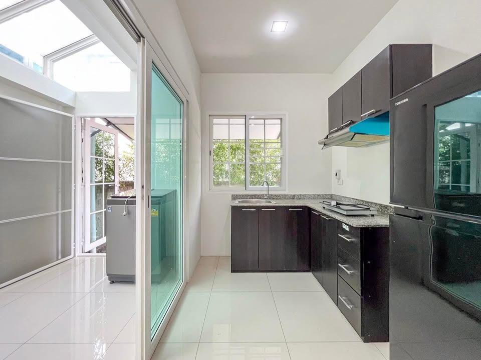 โกลเด้น นีโอ สาทร - Image 23