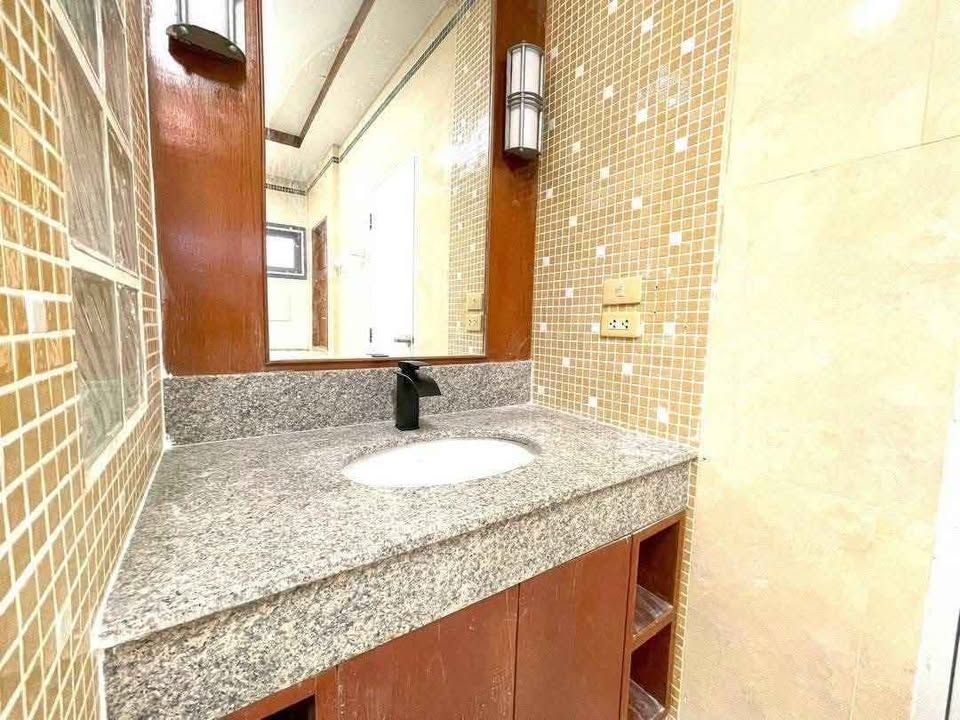 uploads/224782b1-cf00-4933-b11b-a670474fdf77/7e050d3a-7845-4642-823b-479940cff762