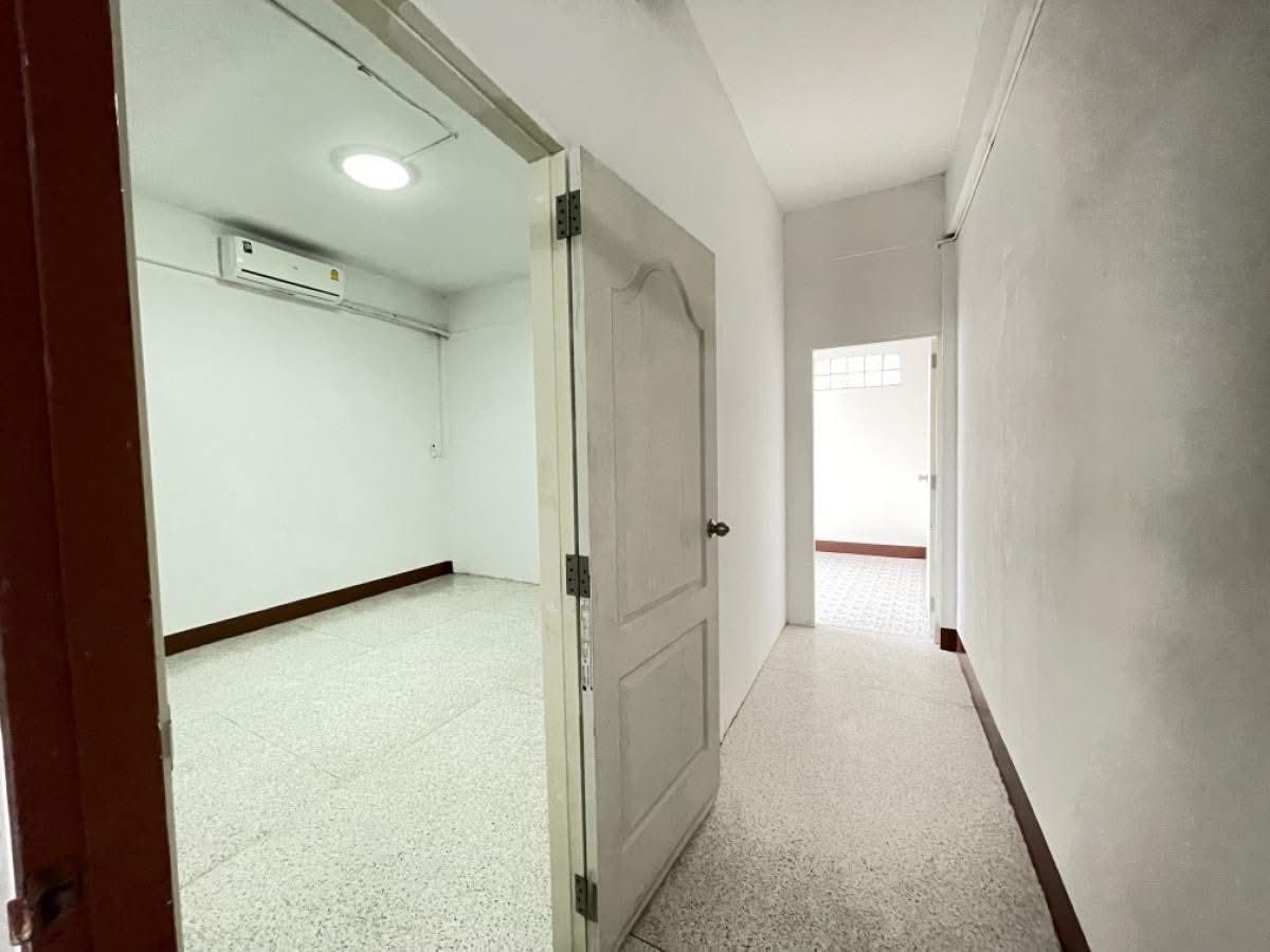 uploads/224782b1-cf00-4933-b11b-a670474fdf77/7e7f5666-d4c2-4a47-996d-bb4b80d55639