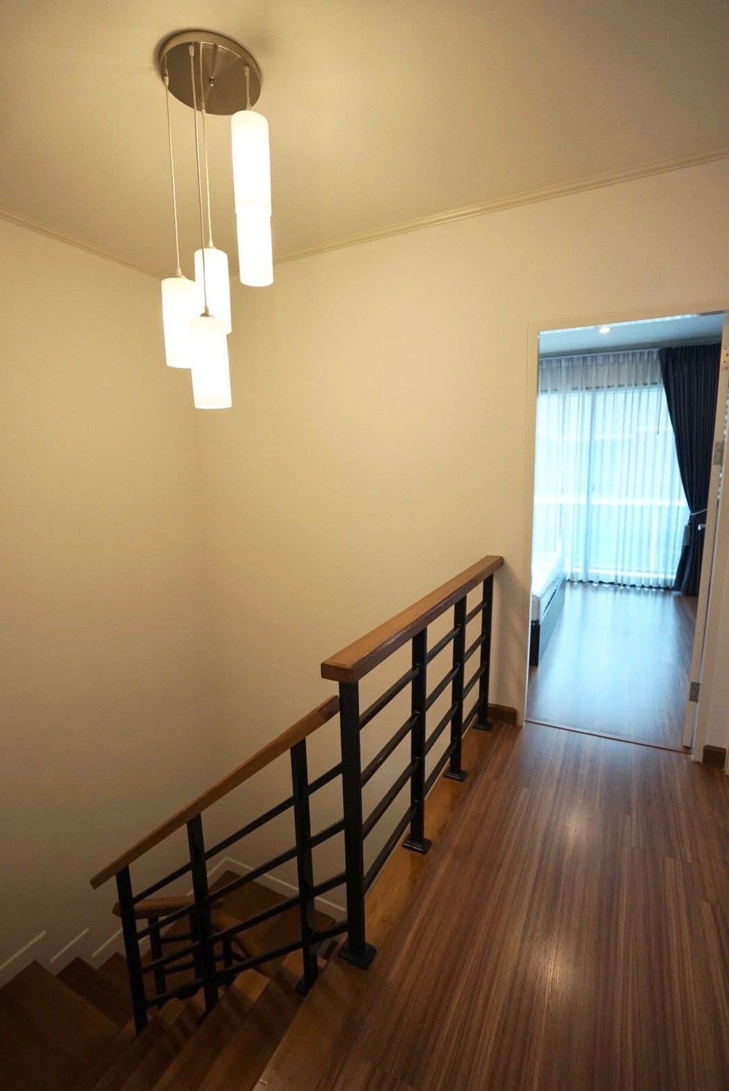 4 卧室 独立房屋 出租 在  - Image 9