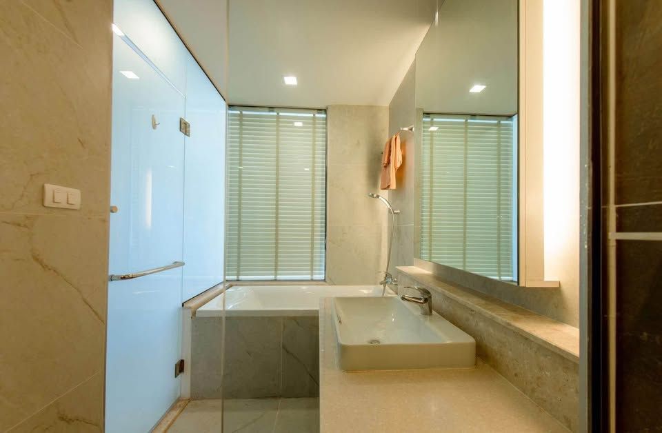 Astra Condo - Image 5