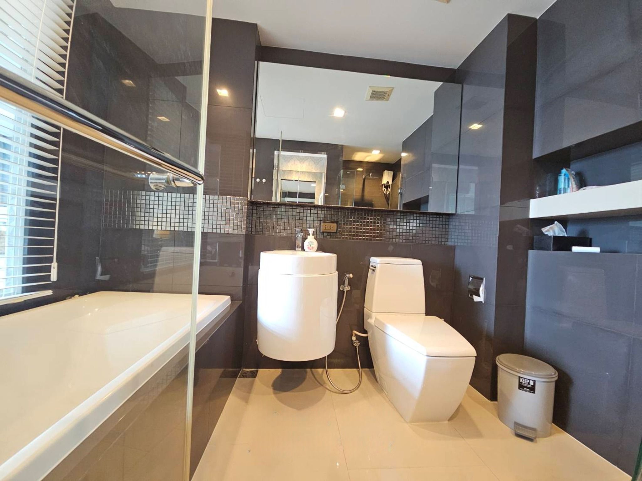 uploads/224782b1-cf00-4933-b11b-a670474fdf77/81b267d5-7e5b-4420-a631-f8a89afd0960