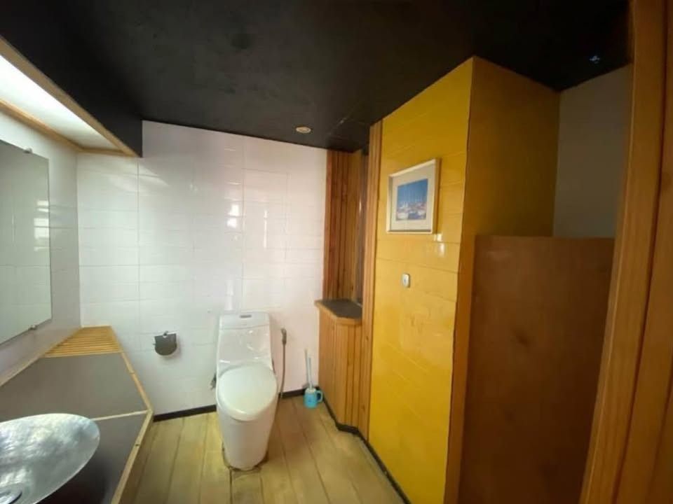 3 卧室 公寓 出租 在  - Image 6