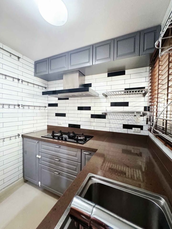 3 卧室 联排别墅 出租 在  - Image 13