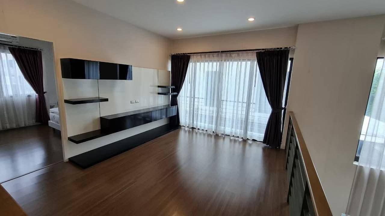 5 Bedroom House For Rent in Nong Bon, Prawet, Bangkok - Image 8