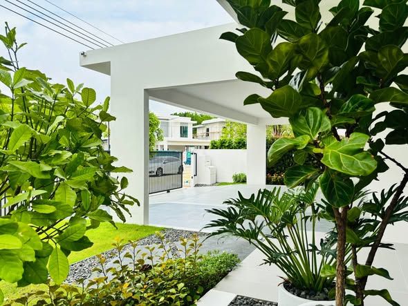 uploads/224782b1-cf00-4933-b11b-a670474fdf77/8947f66f-f37a-467e-89c3-8b4faef310cf