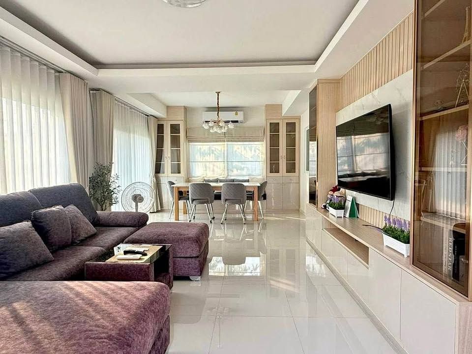 3 卧室 独立房屋 出租 在  - Image 2