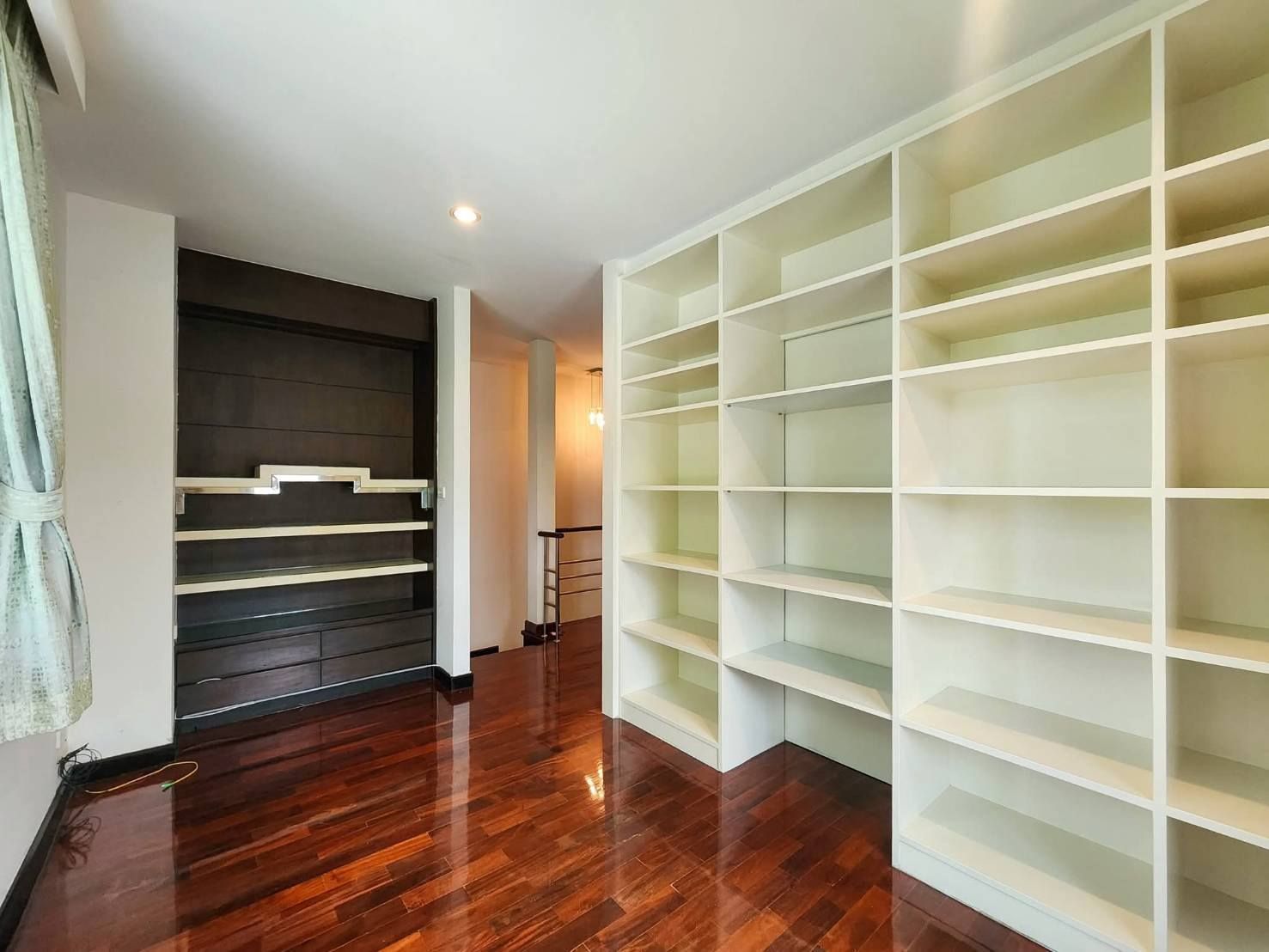 3 卧室 独立房屋 出租 在  - Image 19