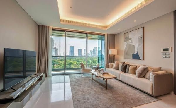 สินธร ต้นสน - Image 1