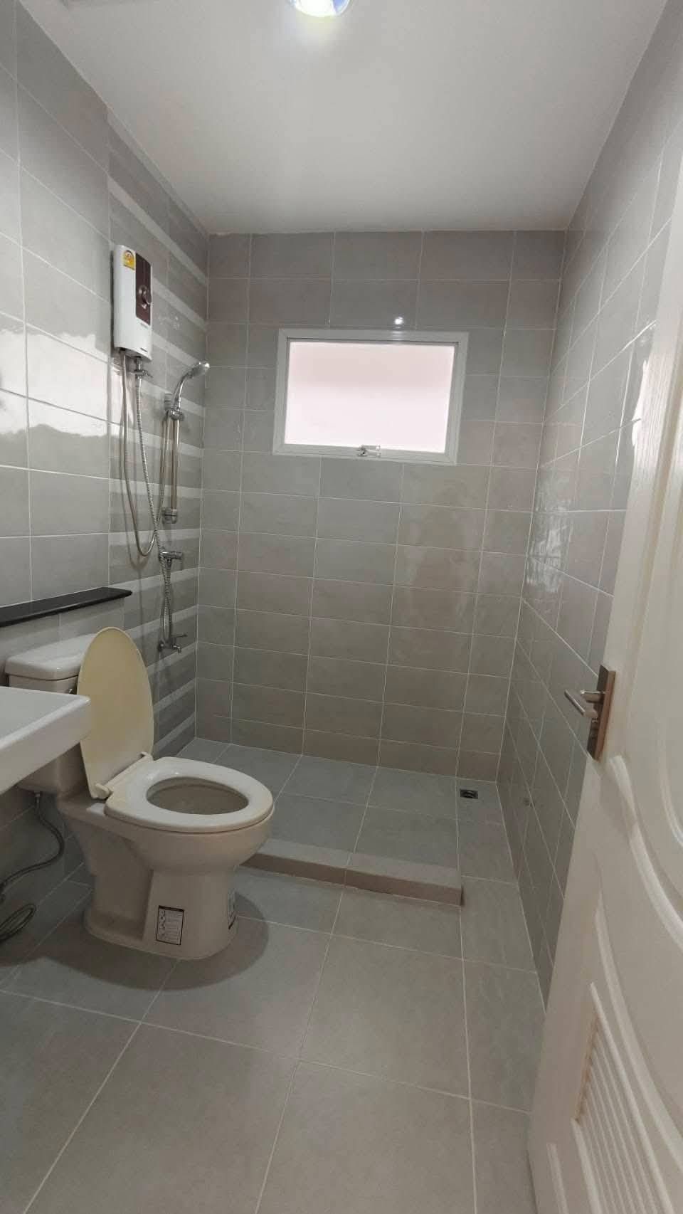 3 卧室 独立房屋 出租 在  - Image 5