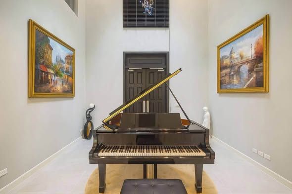 uploads/224782b1-cf00-4933-b11b-a670474fdf77/8c75f579-8ee3-4b9d-9b45-15f56a0c62ca