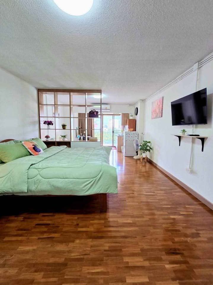 Hillside 4 Condotel - Image 6