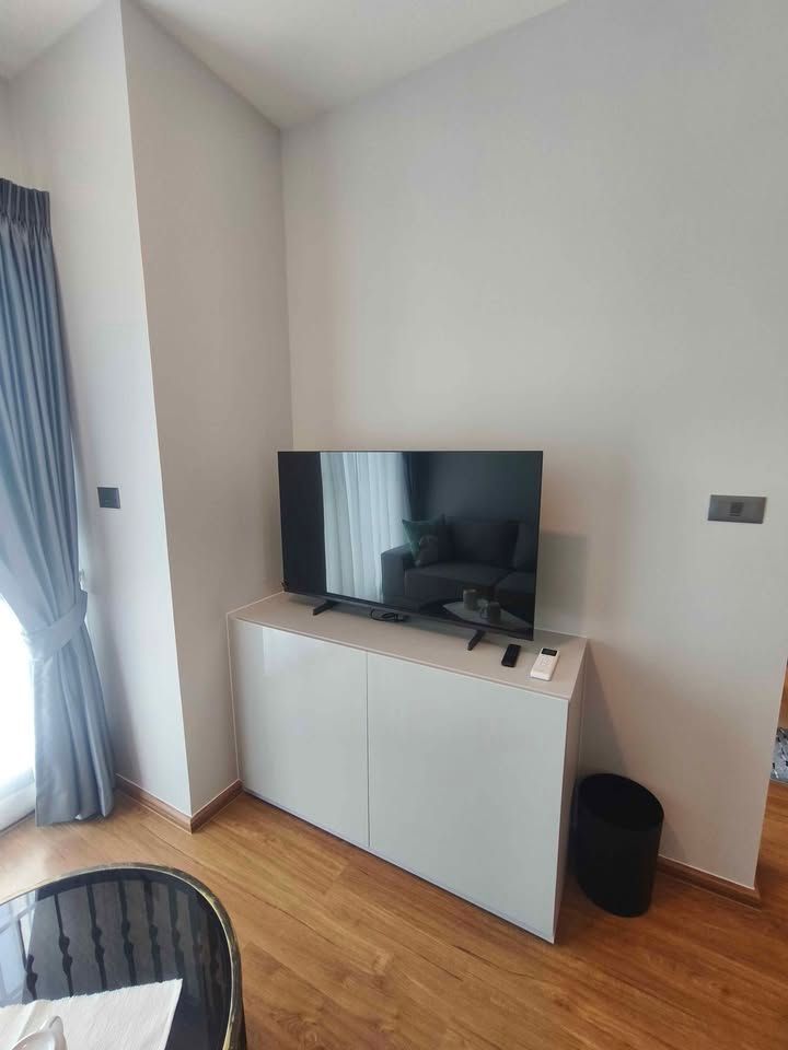 uploads/224782b1-cf00-4933-b11b-a670474fdf77/8d00e46d-e0e3-4f73-8842-b69d6e3798ab