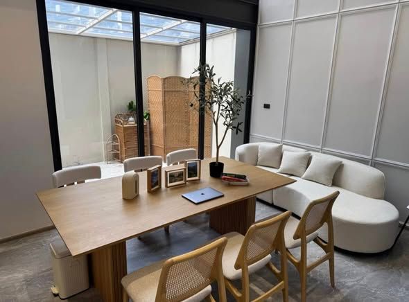 uploads/224782b1-cf00-4933-b11b-a670474fdf77/8d05e7c5-230b-4d1c-ad1b-5f87d6136f13