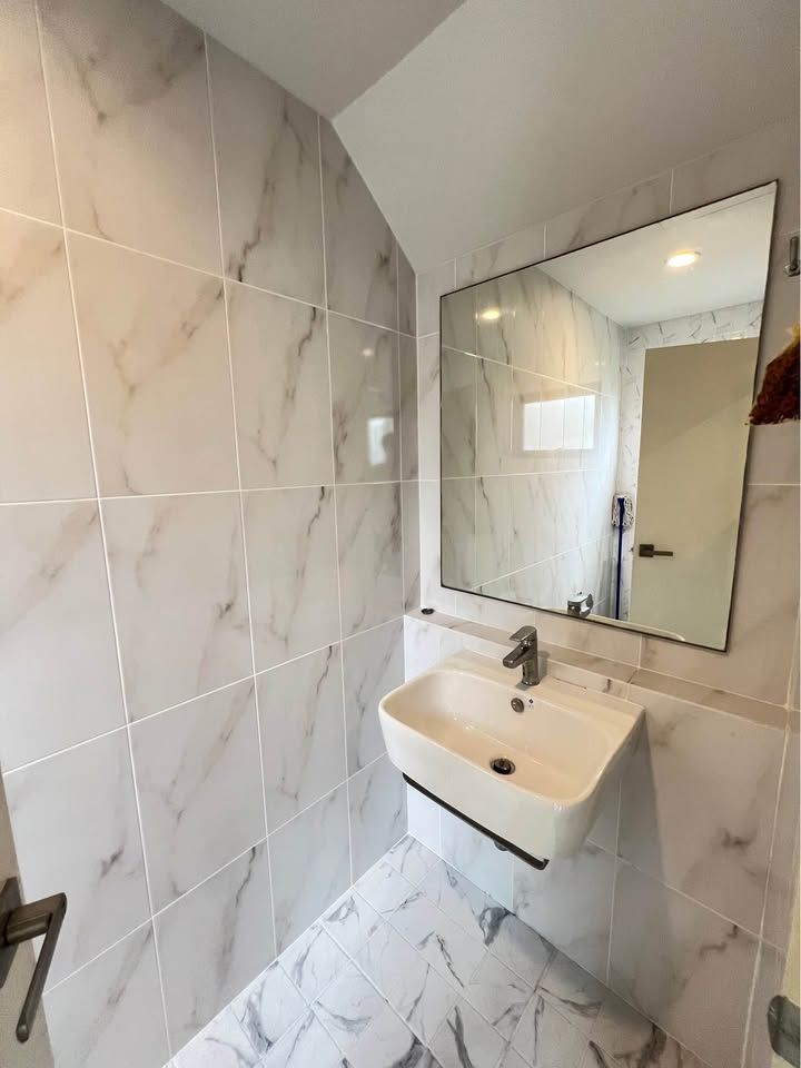 uploads/224782b1-cf00-4933-b11b-a670474fdf77/8d94684d-7c65-4859-96ab-3064967e0401