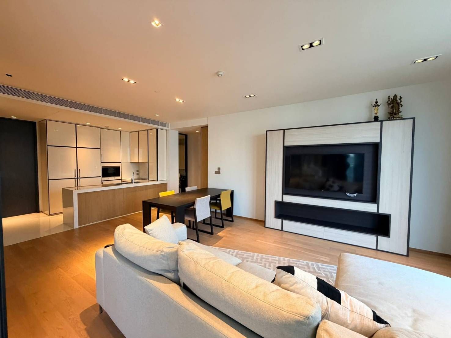 บีทนิค สุขุมวิท 32 - Image 2