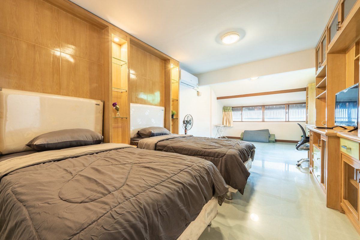 4 Bedroom Townhouse For Rent in Anusawari, Bang Khen, Bangkok - Image 3