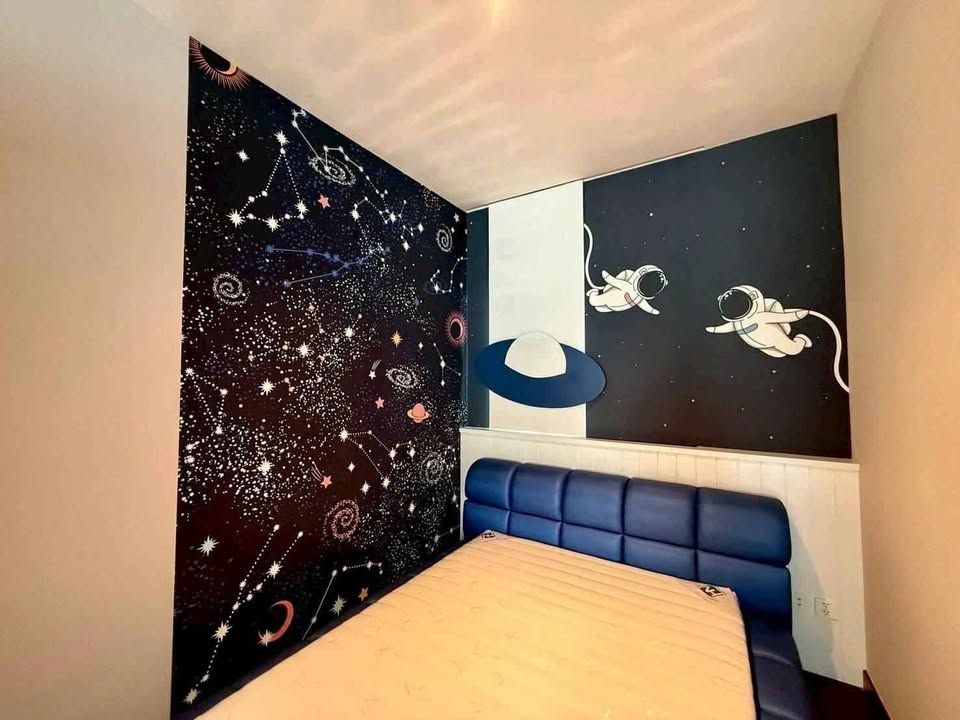 5 卧室 独立房屋 出租 在  - Image 4