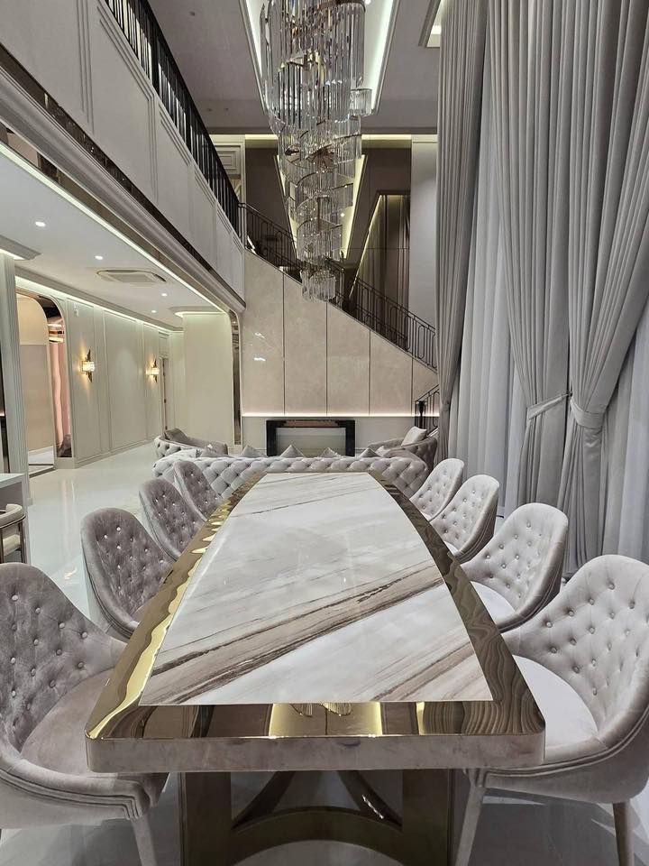 Narasiri Krungthepkreetha - Image 9