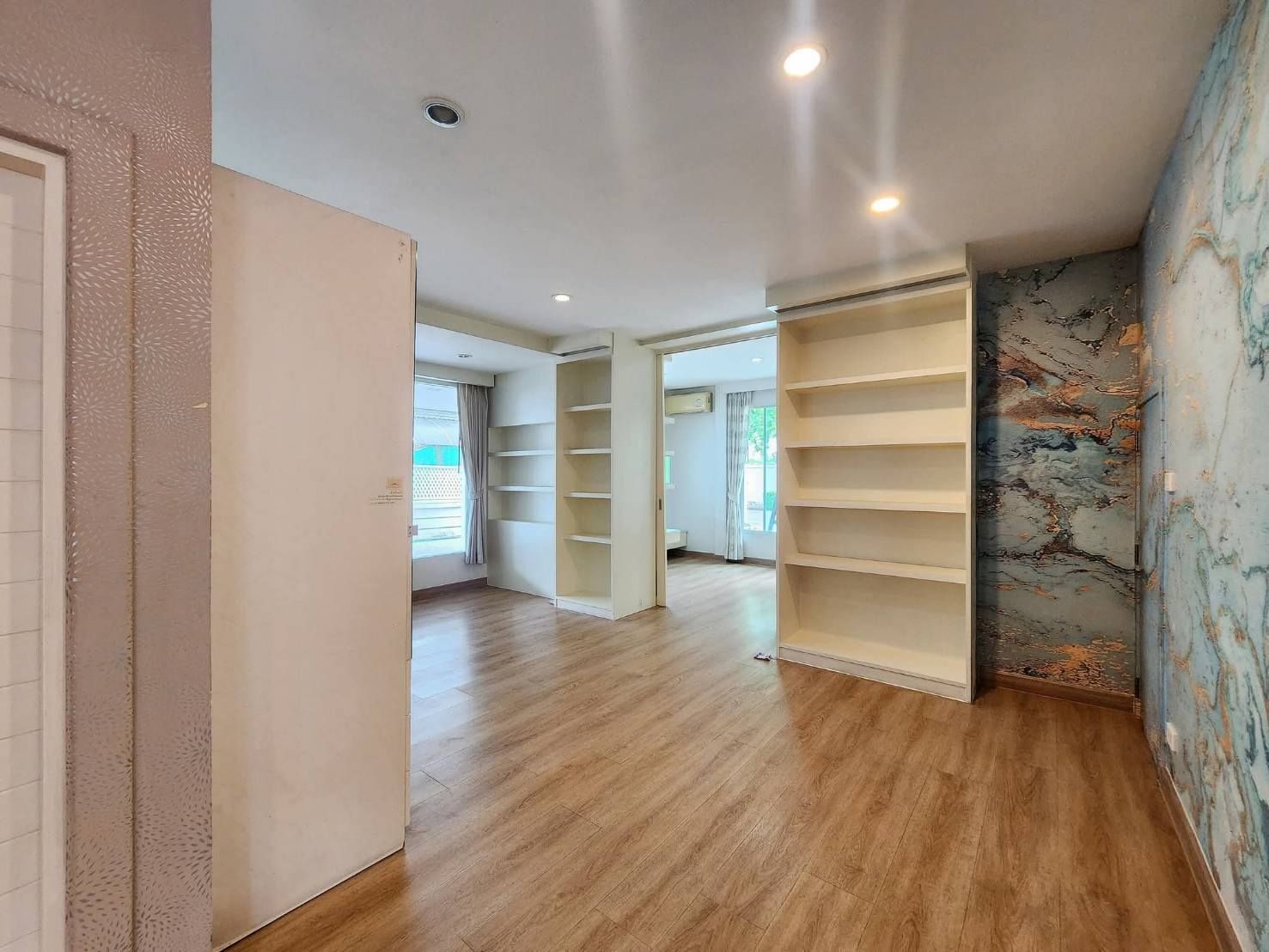 3 卧室 独立房屋 出租 在  - Image 23