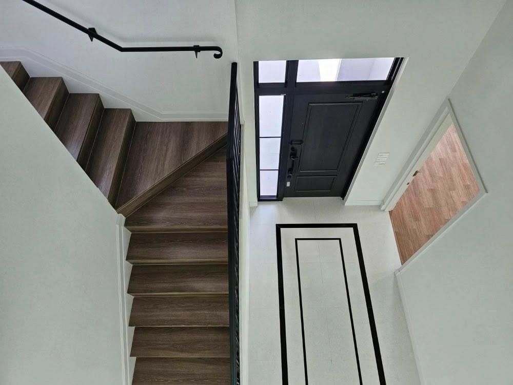 uploads/224782b1-cf00-4933-b11b-a670474fdf77/92ec0687-76ae-4633-b5a2-238f0d232fd5