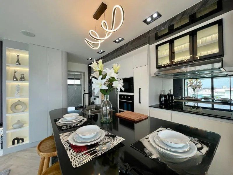 Ruan Kum Tower - Image 12