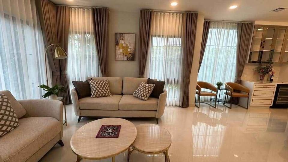 uploads/224782b1-cf00-4933-b11b-a670474fdf77/942946d4-a83e-4533-8373-ade6bedfcd69