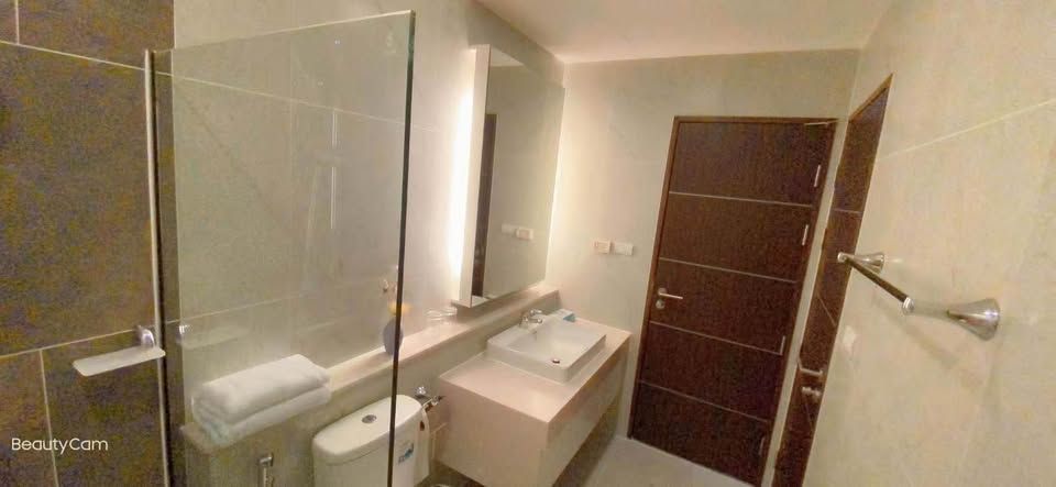 Astra Condo - Image 5