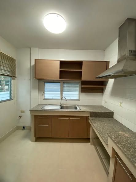 3 ห้องนอน บ้านเดี่ยว สำหรับเช่า ใน บางขุนกอง, บางกรวย, นนทบุรี - Image 9