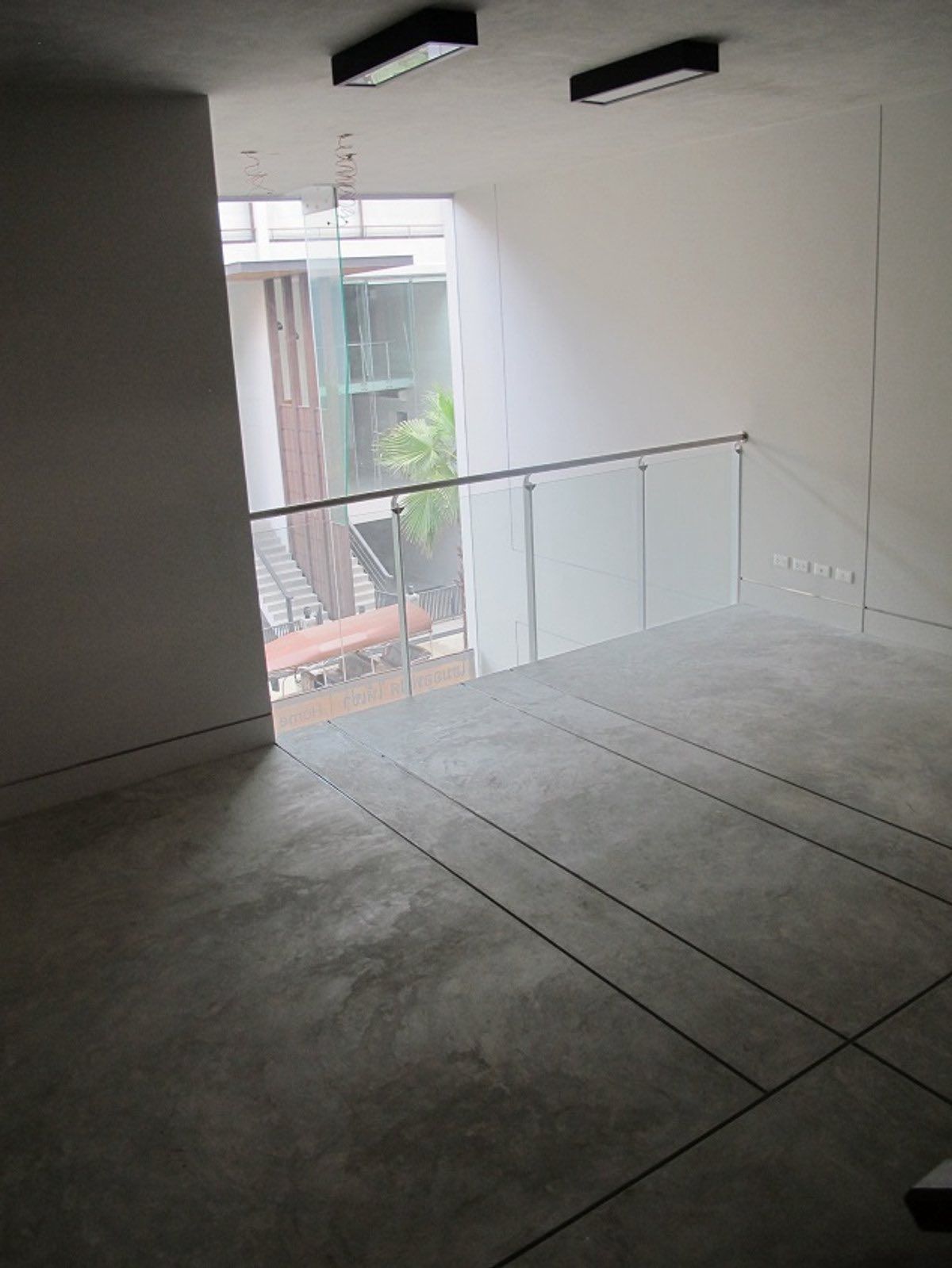 2 卧室 联排别墅 出租 在  - Image 1