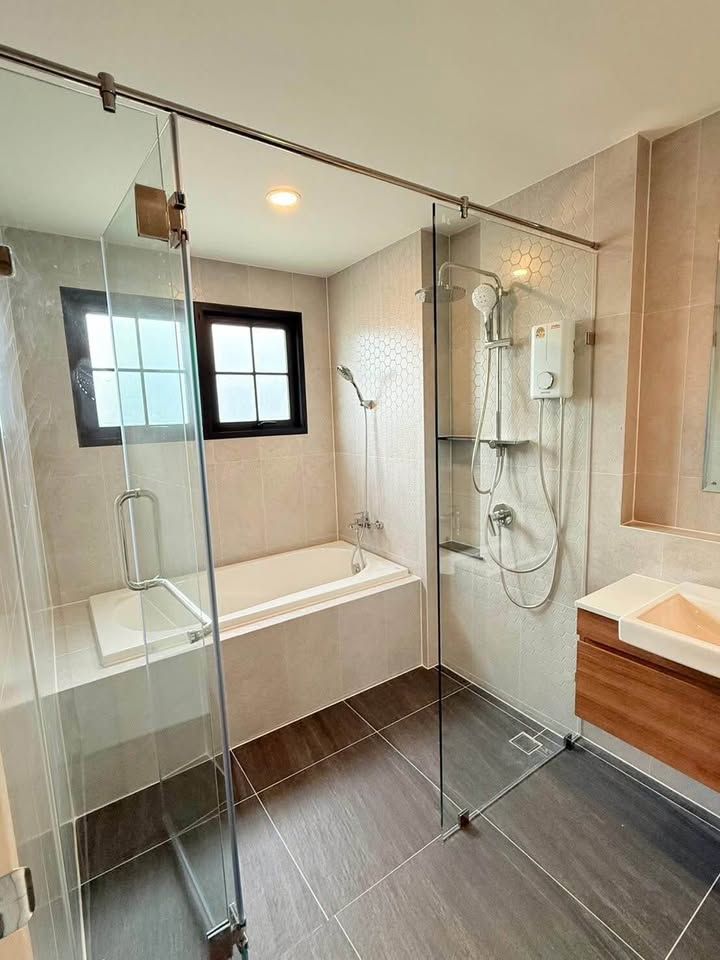 uploads/224782b1-cf00-4933-b11b-a670474fdf77/990e3a54-f5e8-4527-8ce8-35441c5efeea