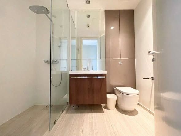 185 Rajadamri - Image 5