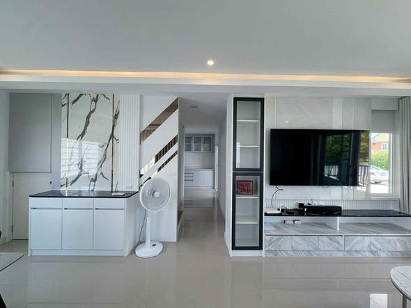 uploads/224782b1-cf00-4933-b11b-a670474fdf77/9b118505-4af8-4e93-8b00-819571b1a36b