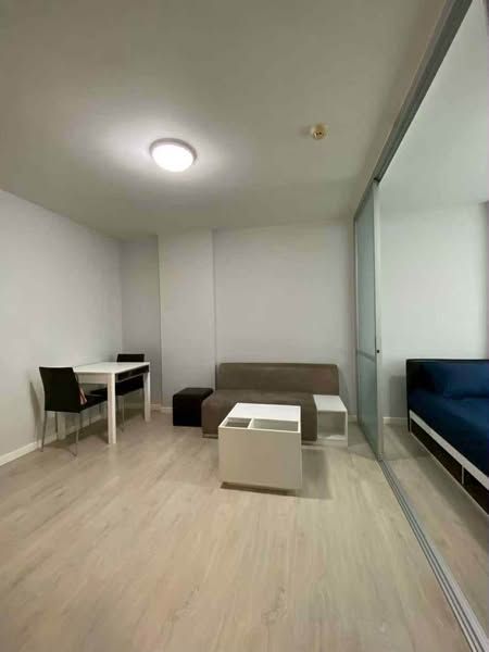 DCondo Sign - Image 8