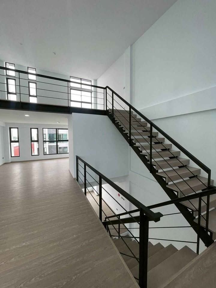 uploads/224782b1-cf00-4933-b11b-a670474fdf77/a2175d26-5219-45e3-9d6a-c4cb41639fb4