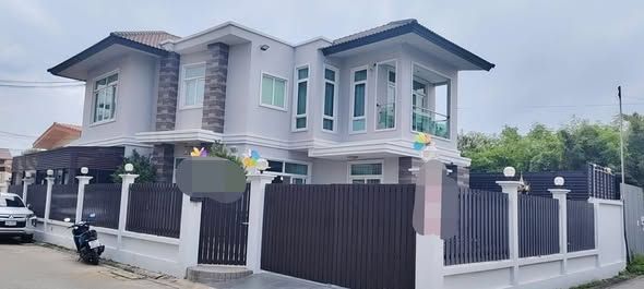 6 卧室 独立房屋 出租 在  - Image 8