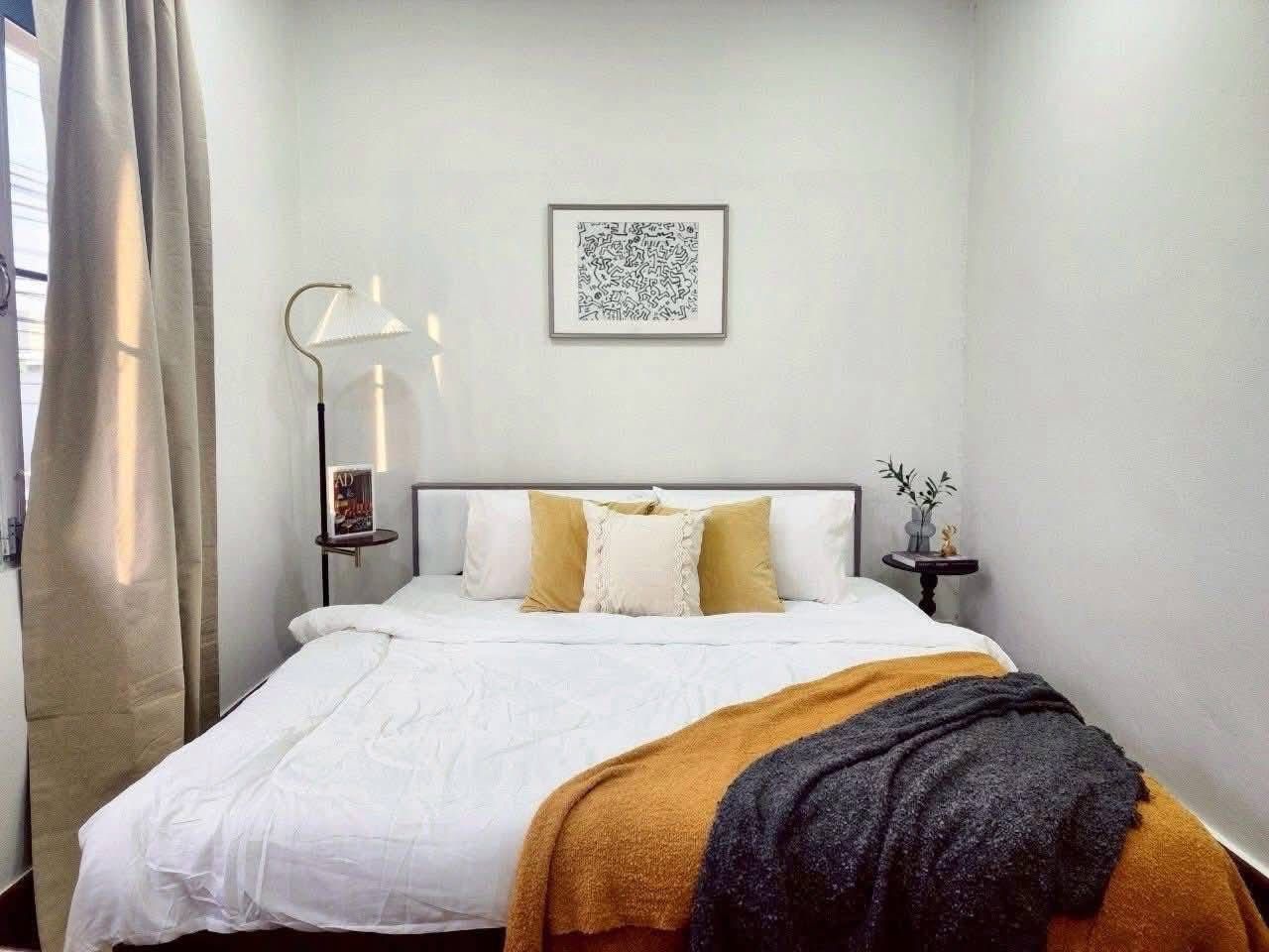 5 卧室 独立房屋 出租 在  - Image 3