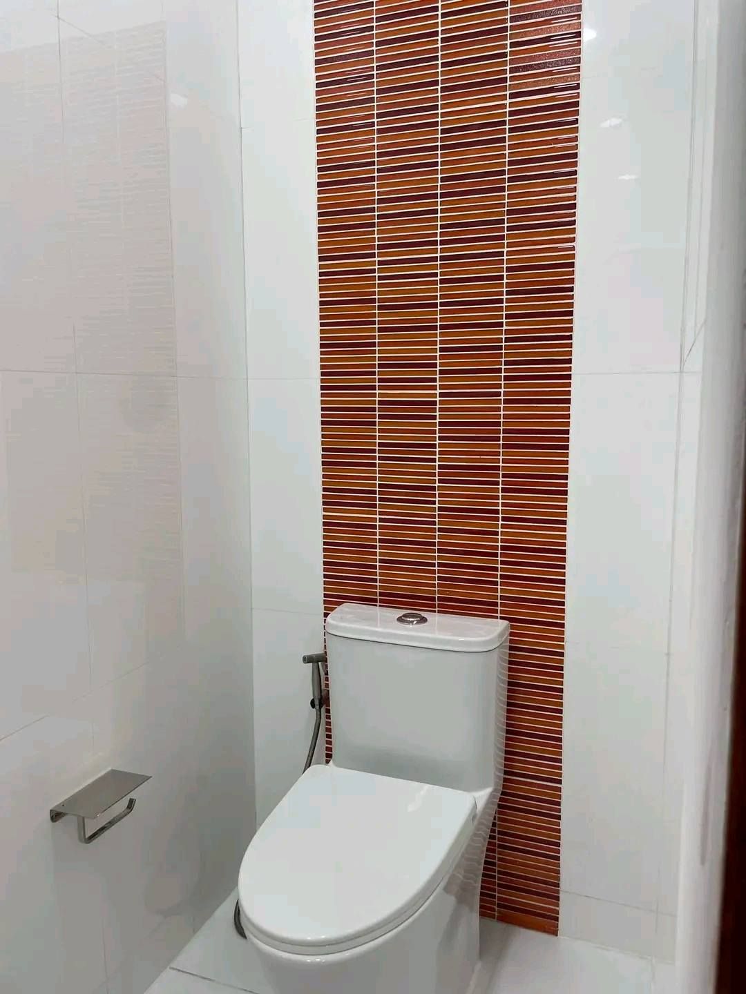 5 Bedroom Townhouse For Rent in Noen Phra, Mueang Rayong, Rayong - Image 3